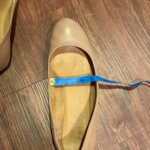 Naturalizer Women's Brittany Ballet Flat - Picture 12 of 12